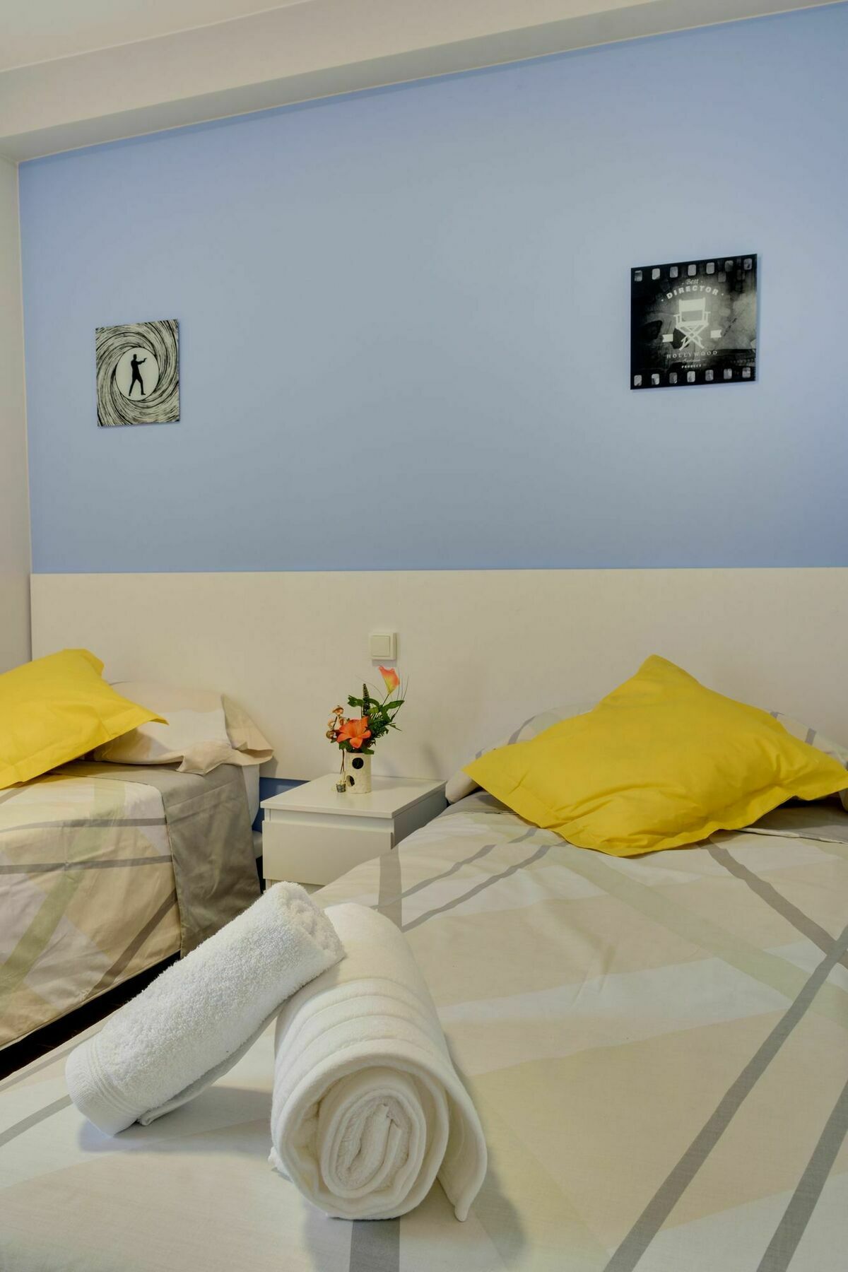 Apartamentos San Lazaro Zaragoza Exterior photo